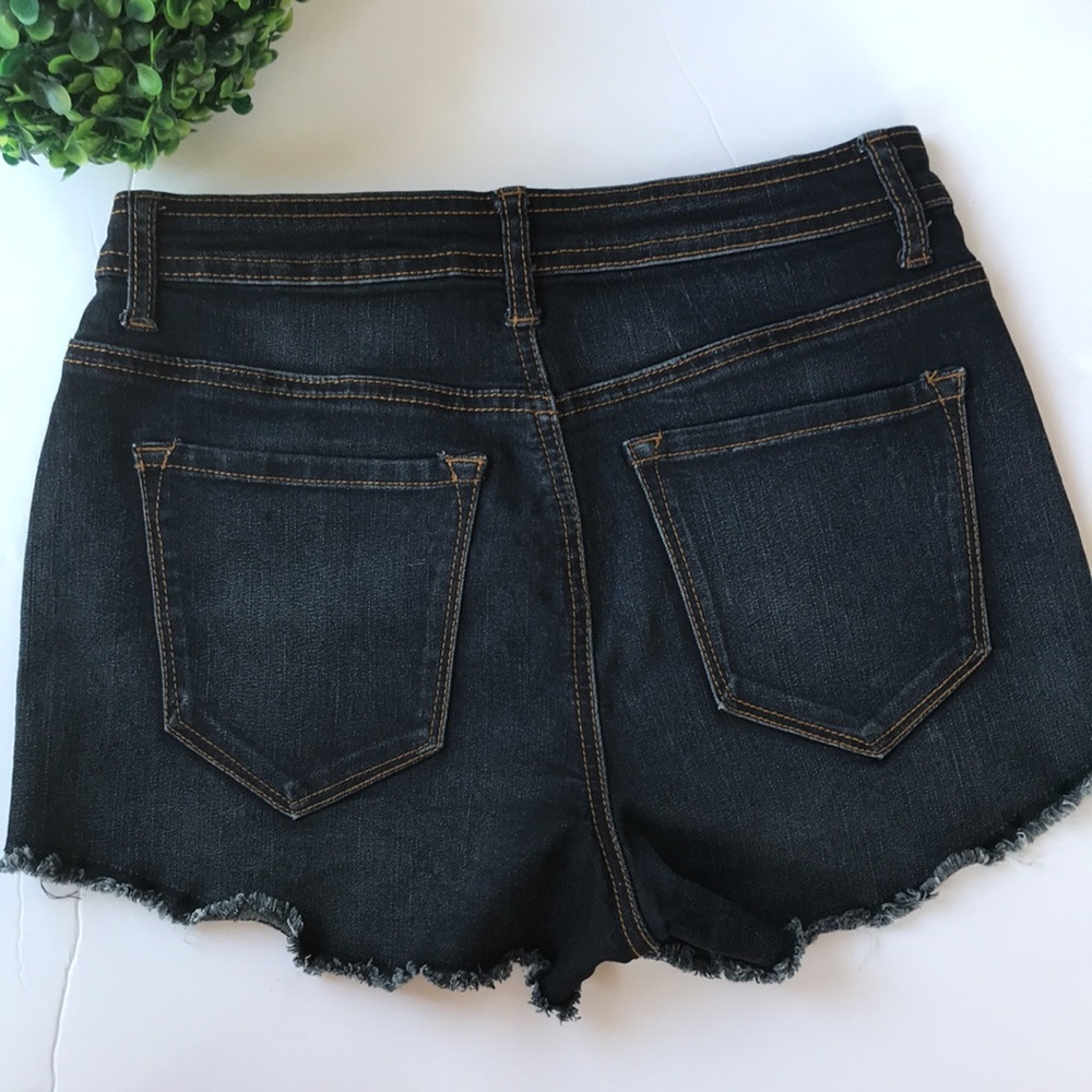 Button Fly‎ High Rise Shorts - Picture 2 of 6